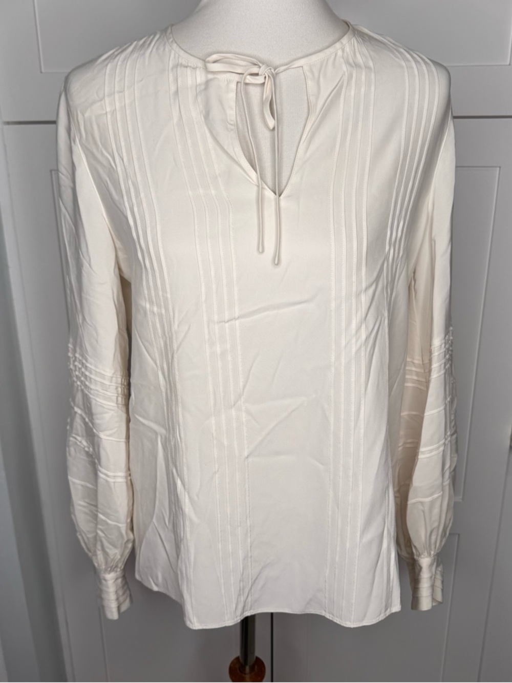 Lafayette 148 New York 100% Silk Pintuck Pleated Puff Sleeve Blouse Ivory - S